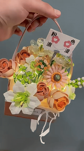 Romantic Breeze Bouquet Blockfy™